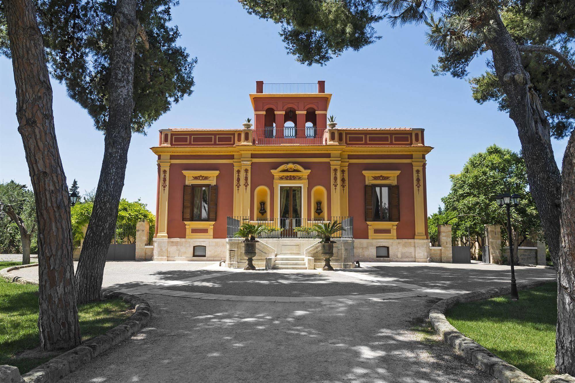 Hotel Terranobile Metaresort Bari Exterior photo