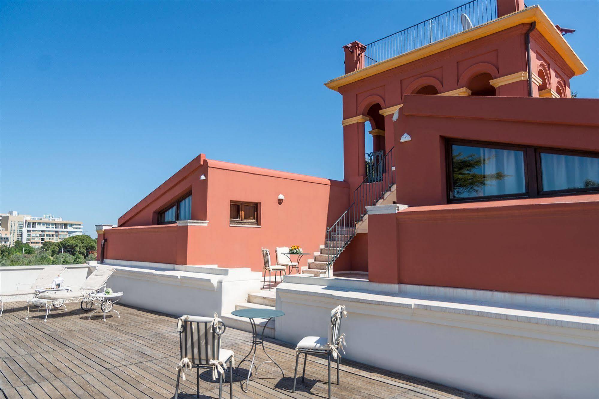 Hotel Terranobile Metaresort Bari Exterior photo